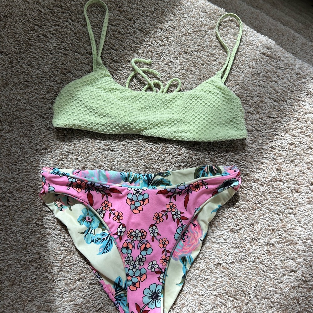 Womens reversible bikini Oneill